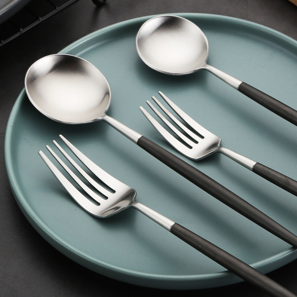 Vacuum plating black handle knife fork spoon 15